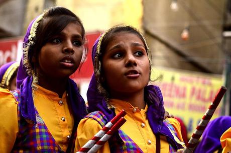 Il Gurpurab Sikh Festival di Delhi (in 20 Scatti)