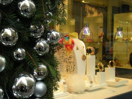 Frey Wille Christmas Window in Florence