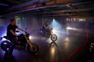 BMW R nineT presentazione