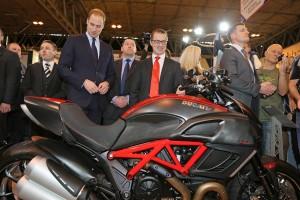 Principe William allo stand Ducati