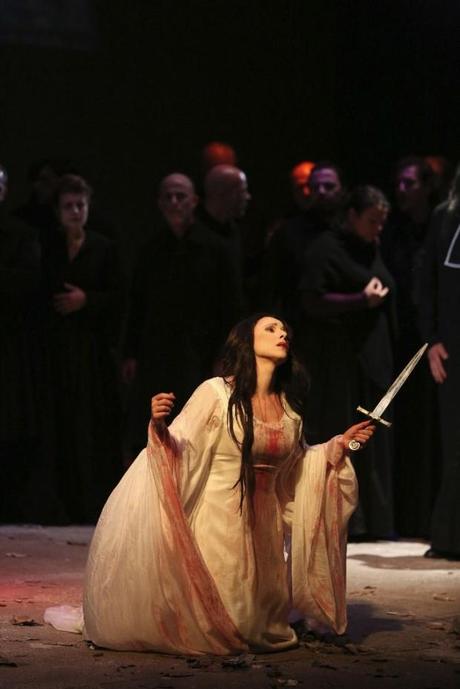 Lucia di Lammermoor: l’Amore Tragico di Donizetti