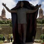 Nelson Mandela, enorme statua in suo onore a Pretoria02