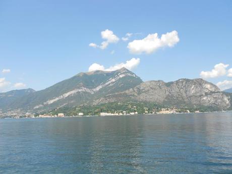 vista del lago da Villa Melzi