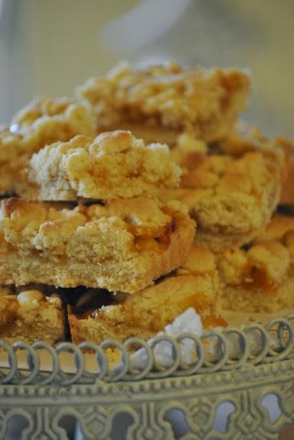 Trancetti alla marmellata di albicocche