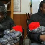 Usa, postino afferra al volo gemelli di 11 mesi lanciati da edificio in fiamme