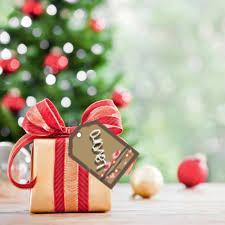 Dieci cose da non dire a un disoccupato a Natale lavoro-sotto-albero