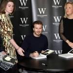 David Beckham presenta la sua autobiografia (foto): folla di fan