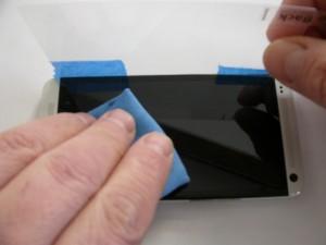 DSCN4348 300x225 [Tutorial] Come installare perfettamente una pellicola proteggi schermo sui nostri smartphone! La guida di XDA