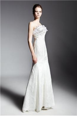 Elegant Strapless Floor Length Column Wedding Dress