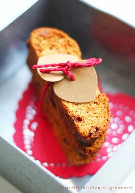 BISCOTTI DI NATALE #4: TOZZETTI DI FARINA DI SEGALE CON CRANBERRIES E CIOCCOLATO BIANCO