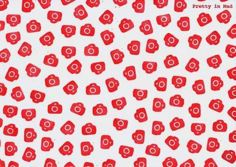 Happy Holidays + Printable Cameras Wrapping Paper