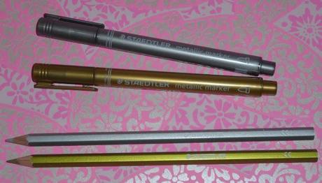 Tutorial albero di Natale realizzato con le palline e cartoncini d'auguri