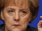 Merkel: austerità l’euro esplode”