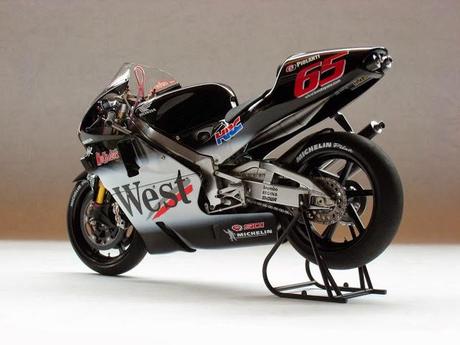 Honda NSR 500 L.Capirossi 2001 by Luyan Wen