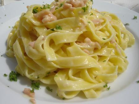 pasta-al-salmone.jpg