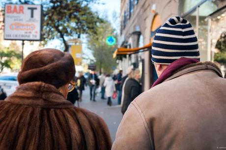 Colbacco e beanie che avanzano in Prati.