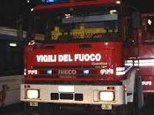 Garbatella fuoco centro sociale Strada