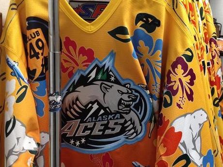 alaska-aces-hawaiian-night