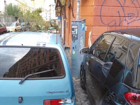 Trenta foto per imparare cos'è oggi, veramente, Trastevere. Passeggiata di natale in un abisso di degrado