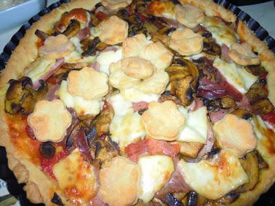 Crostata salata con funghi, speck e formaggio