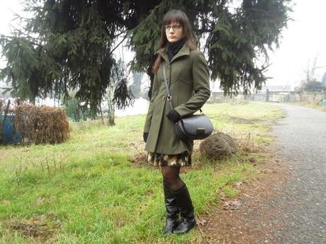 my new coat and an outfit with the colours of the earth