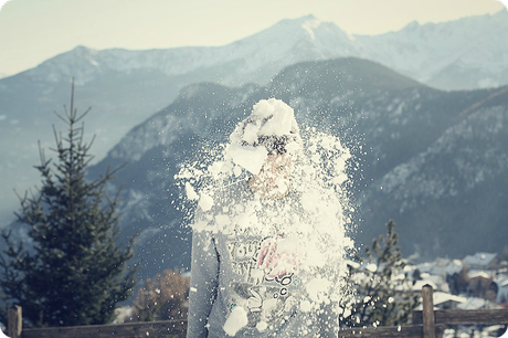 Snow is falling. Soft cotton wool flakes.