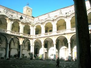 Catania_Chiostro_Gesuiti