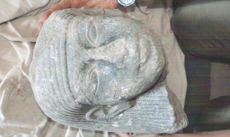 Ritrovata la testa di una statua faraonica