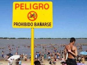 Caldo anomalo in Argentina e i piranha attaccano i bagnanti nel giorno di Natale