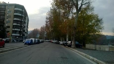 Sondaggio: è giusto o non è giusto che durante ogni partita l'area dell'Olimpico si trasformi in terra di nessuno ove è possibile parcheggiare illegalmente senza rischiare nulla?