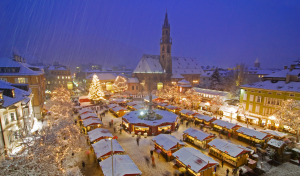 I mercatini di Natale di Bolzano, in Trentino (www.mercatinodinatalebz.it)