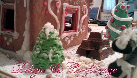 Casetta di pan di zenzero ( la mia gingerbread house per gli allergici a latte e alle uova !! )