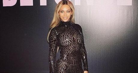 Beyonce-e-il-total-look-di-Tom-Ford