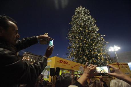 Albero di Natale Piazza Duomo Milano 2013