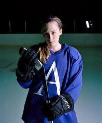 Avery Stone, giocatrice di hockey su ghiaccio (huffingtonpost.com)