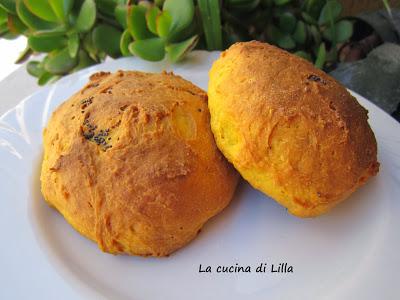 Lievito Madre: Paninetti alla zucca con lievito madre