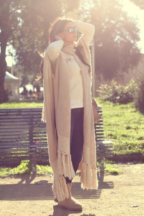 lovehandmade fashion blog_barbara valentina grimaldi_cream wool cape stefanel_UGG Australia boots_balenciaga city bag