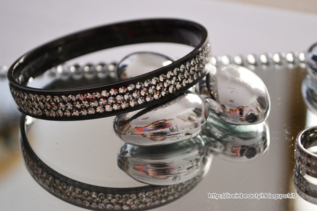 Bijouteria, Anello acciaio con cristalli + Bracciale rigido con cristalli - Review