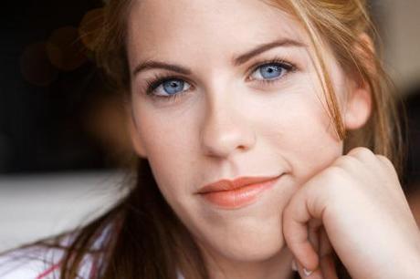 Young woman with blue eyes - Photo GettyImages