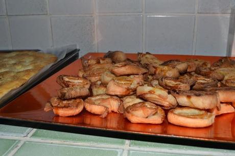 Antipasti veloci....!Rondelle di sfoglia e salmone