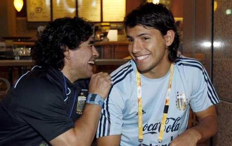Maradona: ”Mio nipote all’ Indipendiente? E io me lo taglio…”