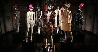 Isabella Blow: Fashion Galore