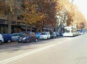 piacere dello shopping prenatalizio all'Eur. dice perché vanno tutti centro commerciale scappano fare compere all'estero invece questo inferno lamiere