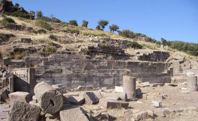 Assos, un bouleuterion di 2400 anni fa