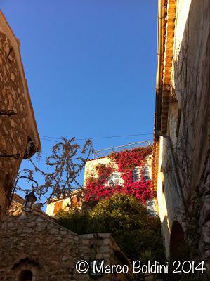 I tornanti d'oro di Eze-Village: il sentiero di Nietzsche.