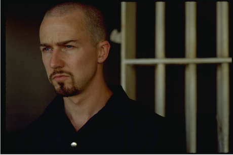 Film stasera sulla tv in chiaro: AMERICAN HISTORY X (domenica 5 gennaio 2014)