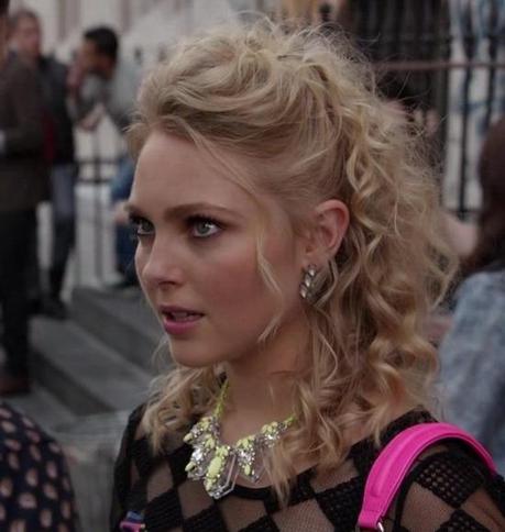 The-Carrie-Diaries-Carrie-Bradshaw-pettinatura-2