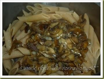 Penne integrali ai funghi (7)