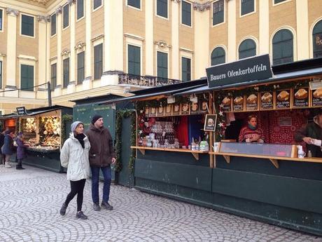 Cinque giorni a Vienna per il Capodanno. E gli inevitabili confronti