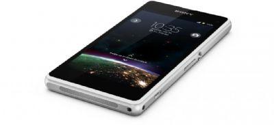 Sony Xperia Z1 Compact 77868 1 Sony Xperia Z1 Compact ufficiale: 549€ per un top gamma da 4.3 pollici